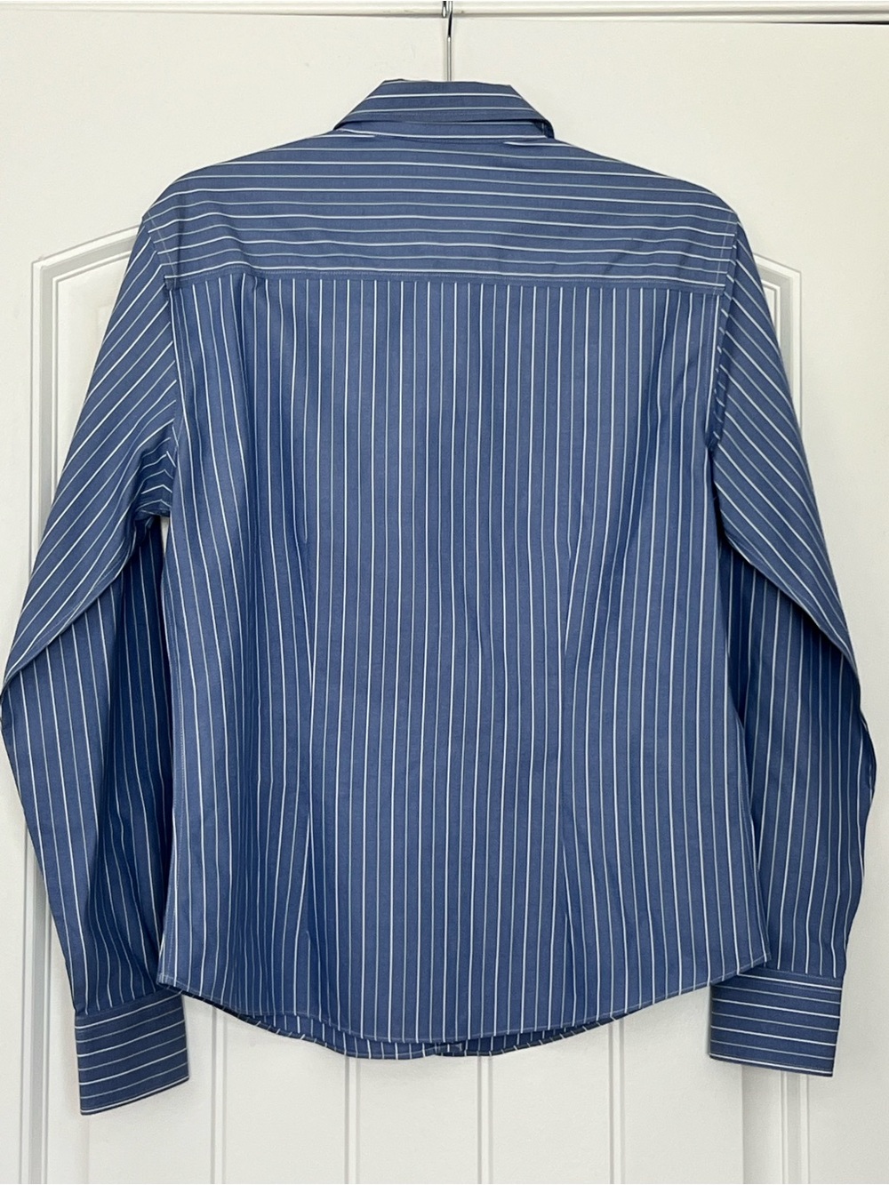 Brooks Brothers Classic Blue Pinstripe Fitted Dress Shirt Size 6 - Picture 2 of 10